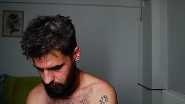 HairyRobxxx Chat XXX in diretta