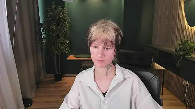Senpai_Sins Live XXX-Chat