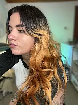 NikkiNix live XXX chat