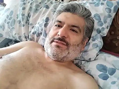 BushBator live XXX chat