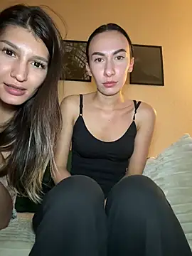 RussianGirls_ লাইভ XXX চ্যাট