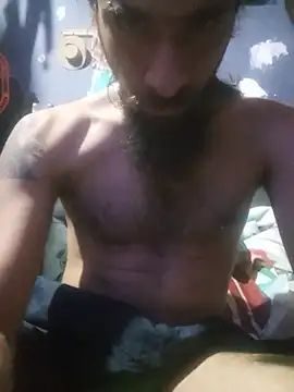 hairy_mannn: διαδικτυακό σόου στην κάμερα