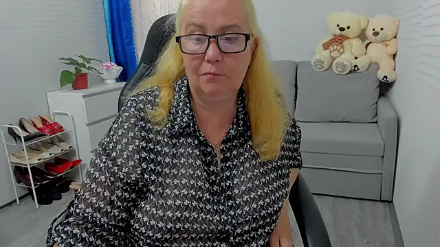 Frau_Marta Obrolan Langsung XXX