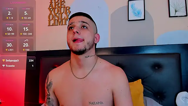 Boy_Mathew – Naživo XXX chat