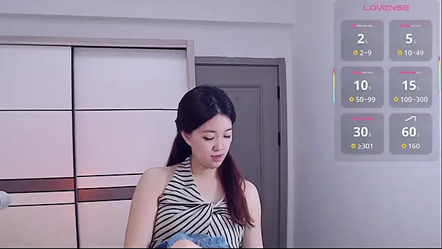 XueLi1902's Live XXX Chat