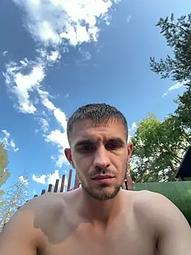 Chatroom XXX en direct de Demonpull69