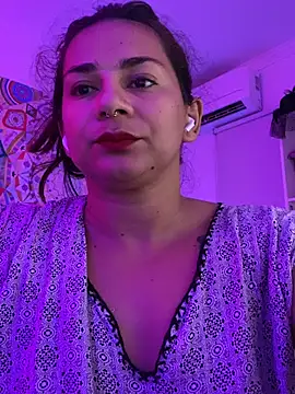 Amarantha_666 Adlı Modelin Canlı XXX Sohbeti