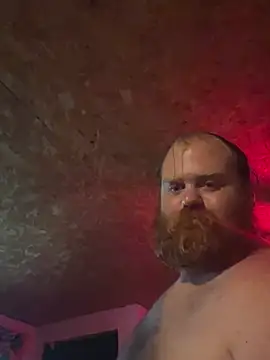 Bigfarmdaddy69's Webcam Show