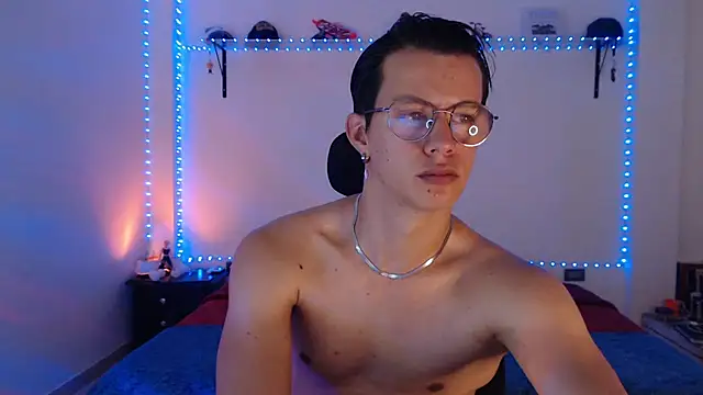 دردشة Brandon_starkk الجنسية المباشرة