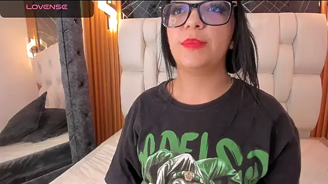 mia89_dl – live chatrum