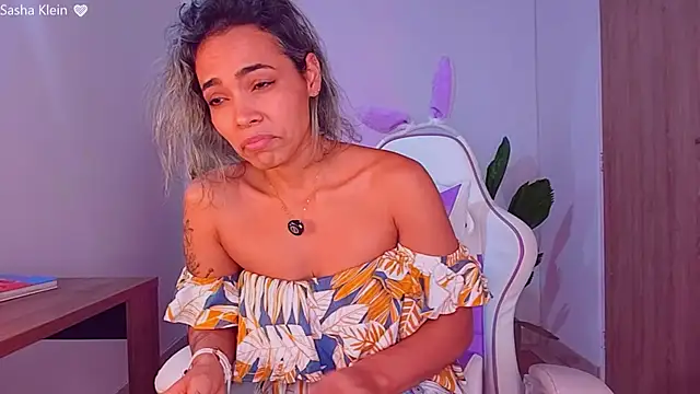 SashaKlein – Naživo XXX chat