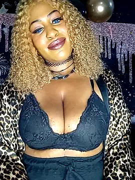 AmazonianMistress – Naživo XXX chat