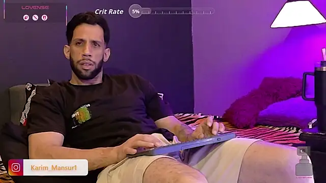 Chat +18 de Karim_mansur ao vivo