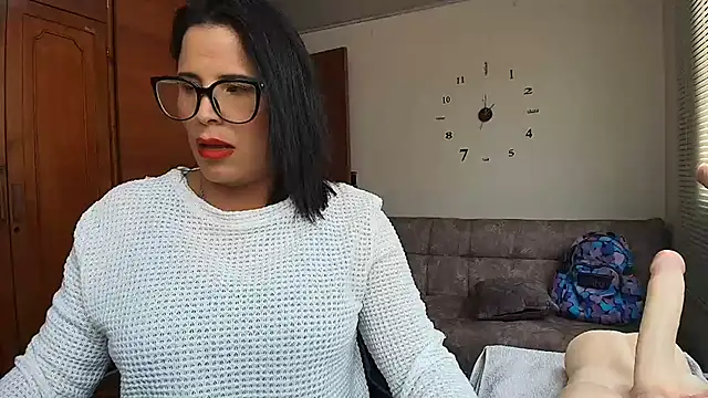 Majo_Soussa Adlı Modelin Canlı XXX Sohbeti