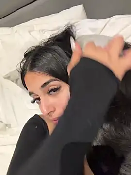 Chat XXX en directo de LilMisIndianx