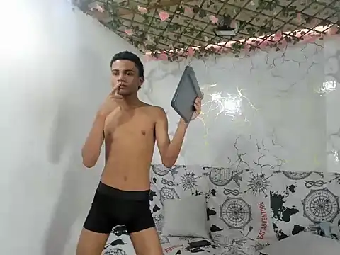 Andres_HoT_11 Live XXX Chat