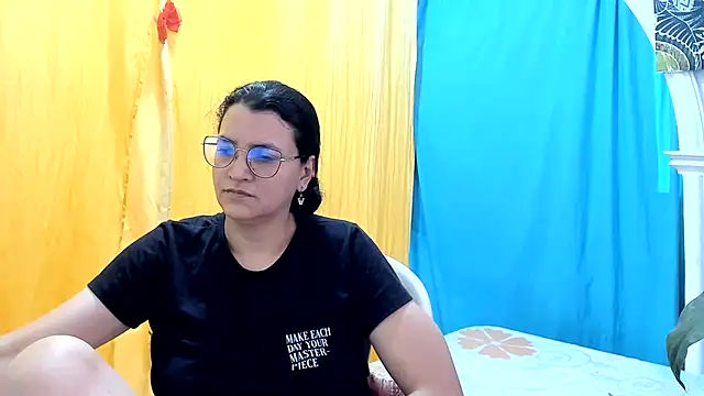 Chat +18 de MARILYN_GARCIA ao vivo