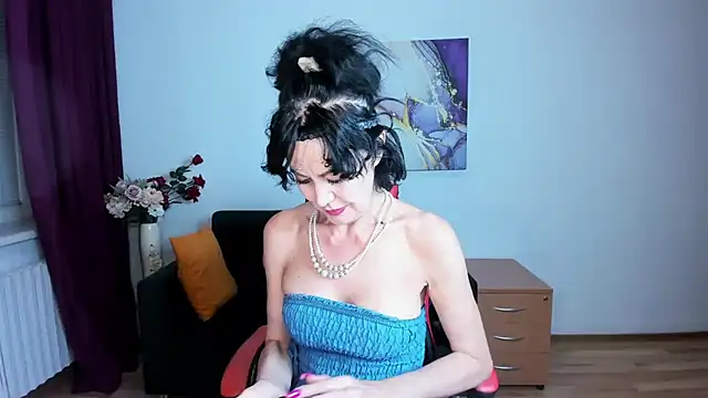 Silvia_Wallec's Live Chat Room