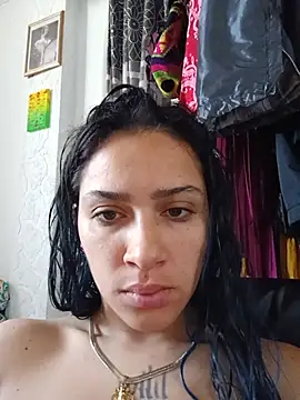 Chatroom XXX en direct de Little_Doll25