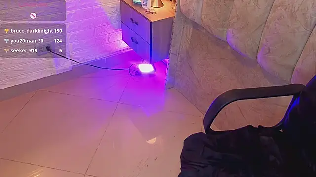 Alahia_Bloom 라이브 XXX 채팅