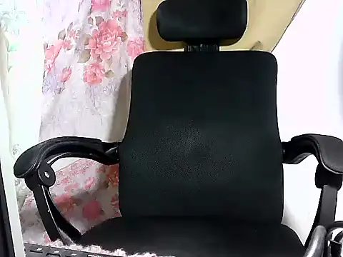 bj_l0ve লাইভ XXX চ্যাট