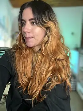 XXX chat uživo modela NikkiNix