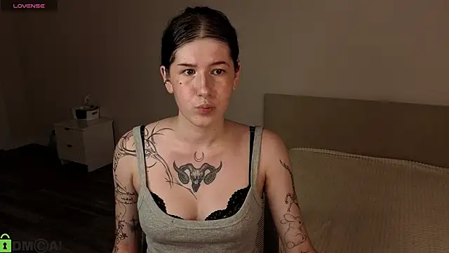 Ester_Henderson XXX чат на живо