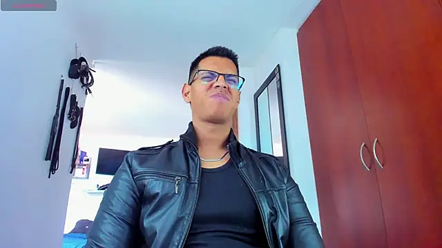 צ'אט XXX בשידור חי של _John_Boy_