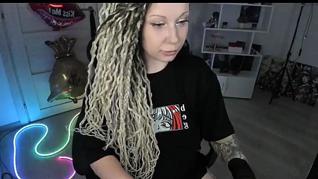 Chat XXX ao vivo de HoneySallyMoore