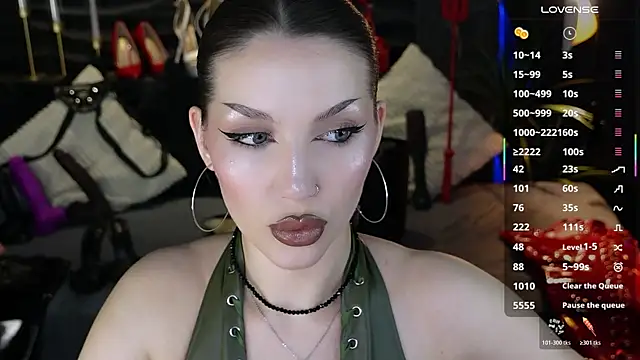 Chat XXX en directo de MistressDarsy