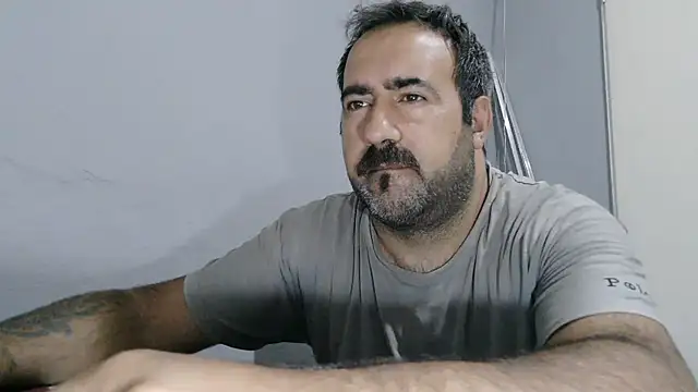 -Hunter_Blaze- Adlı Modelin Canlı XXX Sohbeti