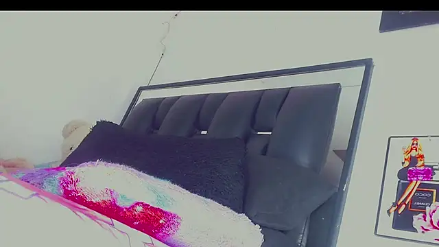 Mistres_Big_Cock Adlı Modelin Canlı XXX Sohbeti