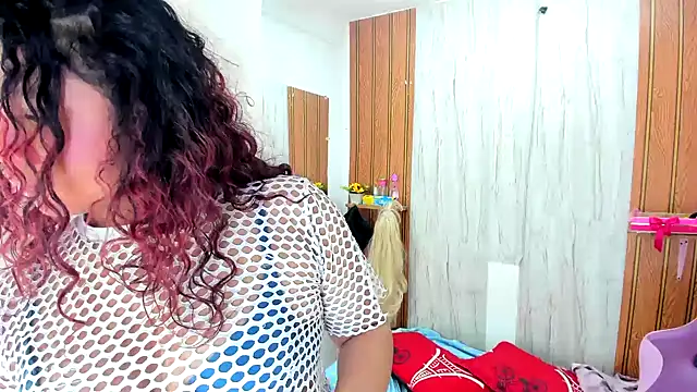 دردشة Emily_Coper18 الجنسية المباشرة
