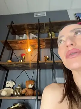 IAmNobodyXXX: απευθείας συνομιλία ΧΧΧ