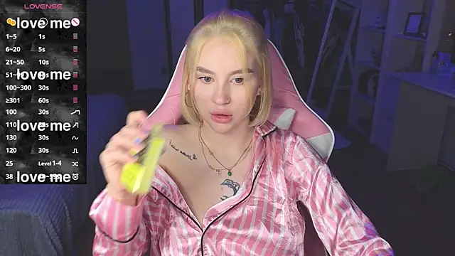 צ'אט XXX בשידור חי של doll_barbieee