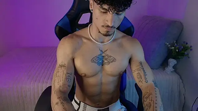Thomas_Fit1 라이브 XXX 채팅