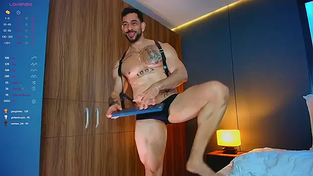 massimo_visconti Adlı Modelin Canlı XXX Sohbeti