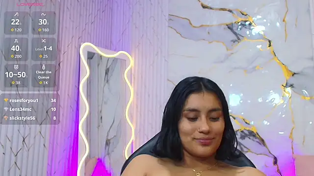 دردشة PEACHY_TAY الجنسية المباشرة