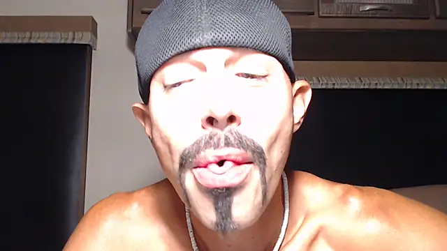 Chatroom XXX en direct de ThickD2C