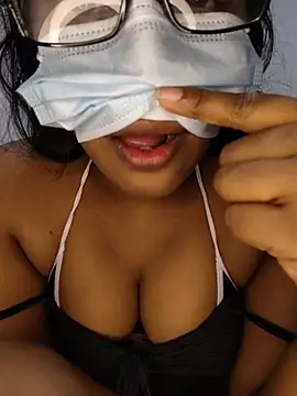 Chatroom XXX en direct de sexybolegirl