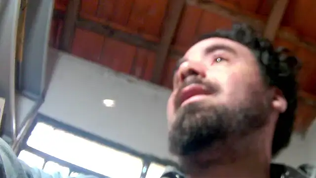Chat XXX ao vivo de Smoker_lounge
