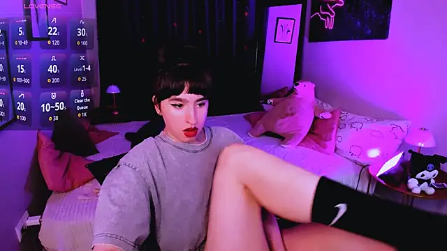 Lily_xBabe élő XXX-chatje