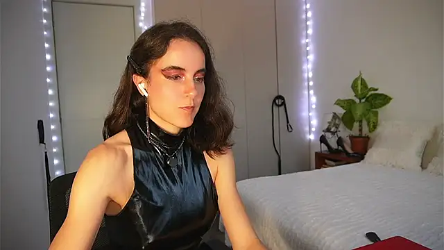 Czat XXX na żywo – Musume_