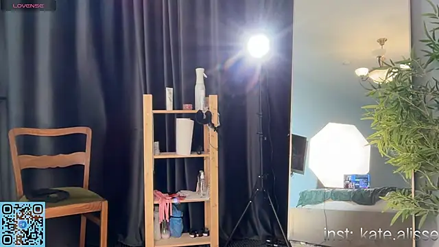 RadiantBlissn Live XXX chat
