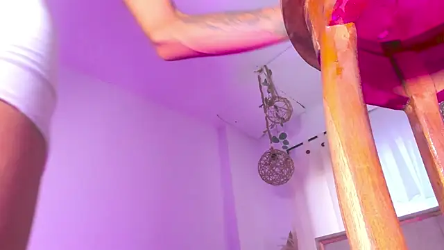 Sarahis_Valentina's Webcam Show