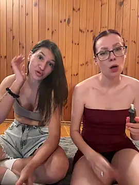 Chat +18 de RussianGirls_ ao vivo