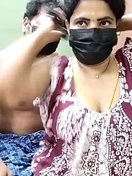 Honey-Couples Show in webcam