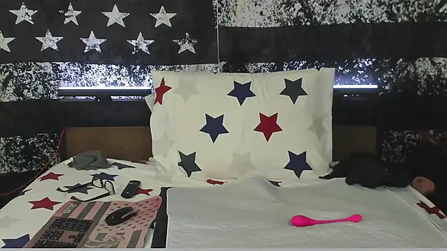 Chat XXX en directo de KurvyKandie
