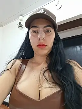 Luianna: απευθείας συνομιλία ΧΧΧ