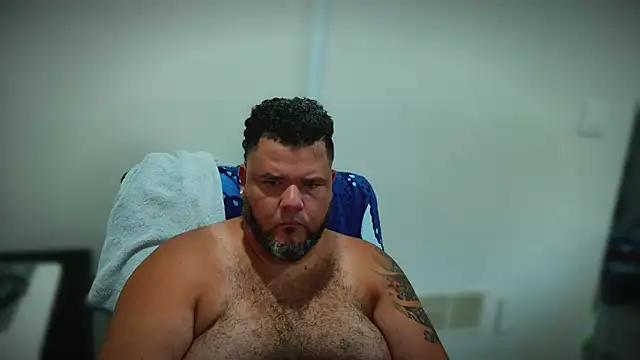 HotDominicanCum Webcam show